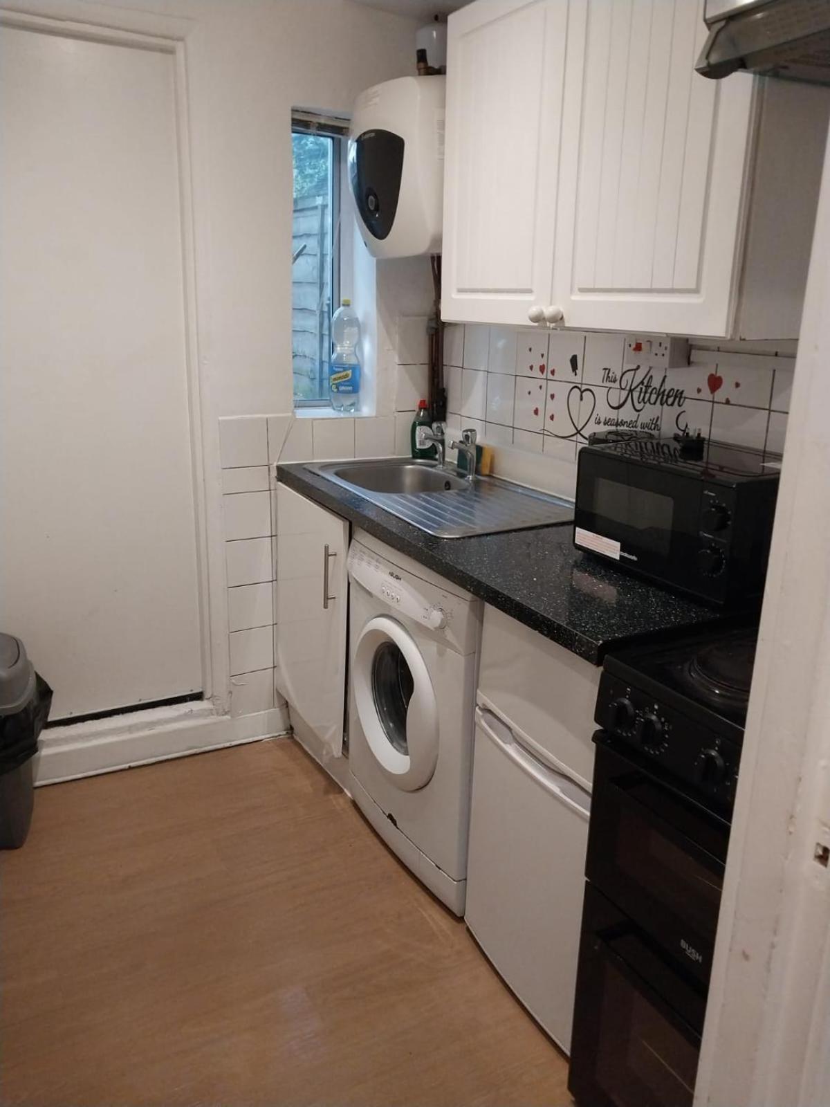 Stay In Edgware Road Guesthouse Londra Exterior foto